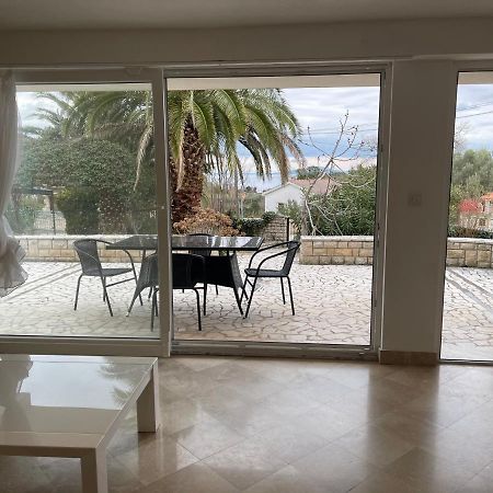 Villa Cube Premantura Luaran gambar