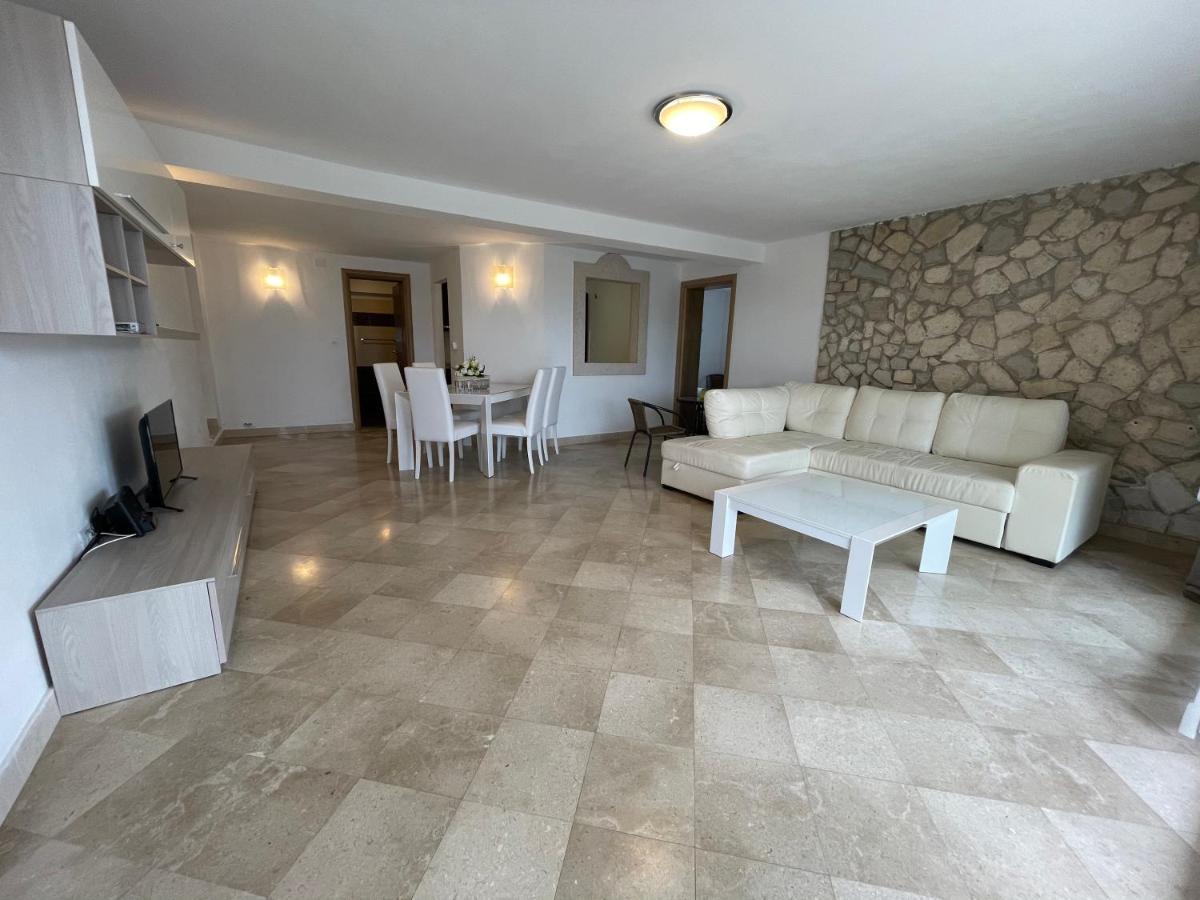 Villa Cube Premantura Luaran gambar