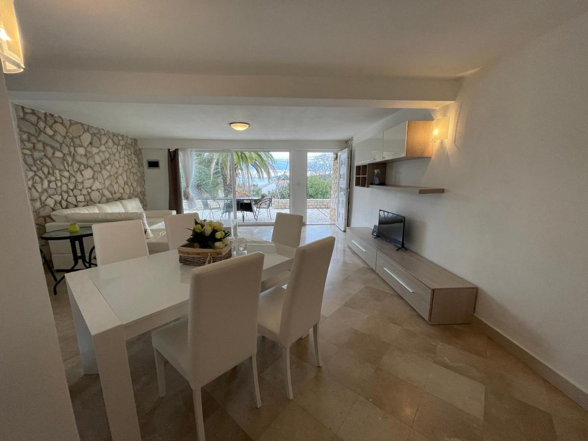 Villa Cube Premantura Luaran gambar