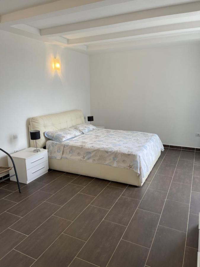 Villa Cube Premantura Luaran gambar